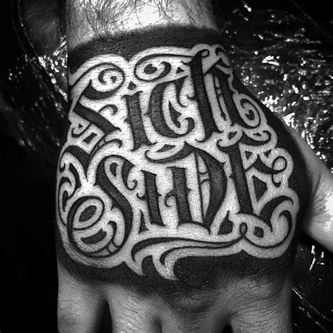 That is a freakin sick tattoo. Sick side by Sir Twice | Tattoos, Polynesian tattoo, Tatting