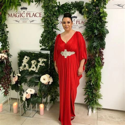 Vedeta vrea să divorțeze de tatăl fiicei sale după nici doi ani de căsnicie, scrie realitatea.netam avut o ceartă și. Motivul Pentru Care Oana Roman A Slăbit. Vedeta Nu ...