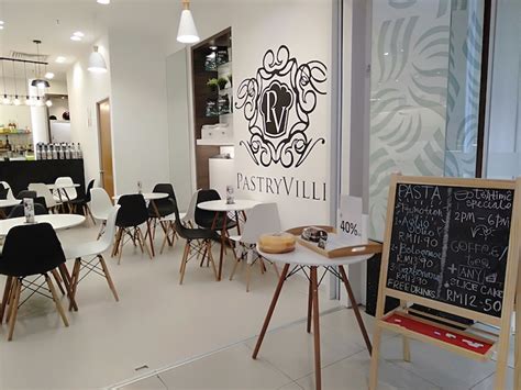 It's even open at night and on weekend. PASTRYVILLE - Ipoh Parade Mall