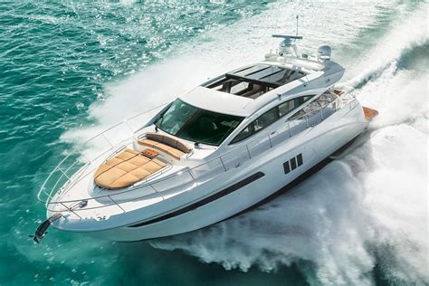 Wide choice with berths available. 2017 Sea Ray L590 Power Boat For Sale - www.yachtworld.com
