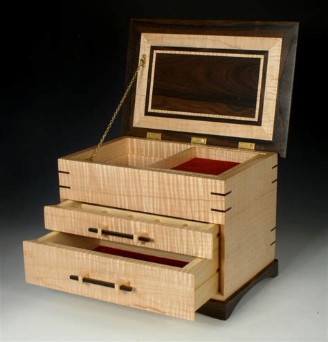 Pin By Elena Kermele On Small Projects Wood Jewelry Box Jewelry Box