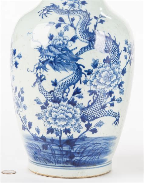 Lot 647 Pr Chinese Porcelain Blue And White Dragon Vases