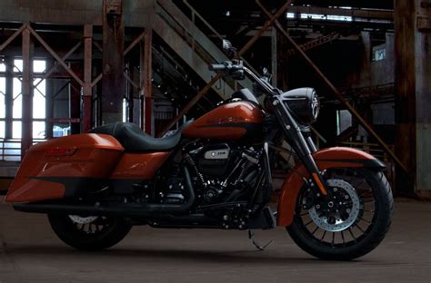 Customize your street glide road glide road king and softail with bad dads custom bagger parts including stretched bags front and rear fenders and more. 2019 Harley-Davidson® Road King® Special - Custom Color ...