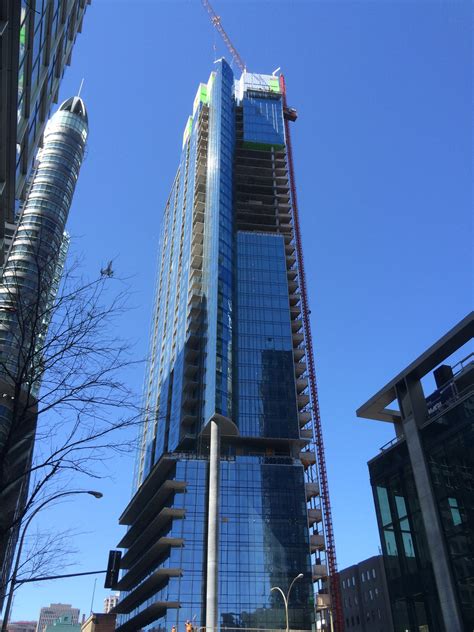 Cladding Progressing At Icône Condos Skyrisecities