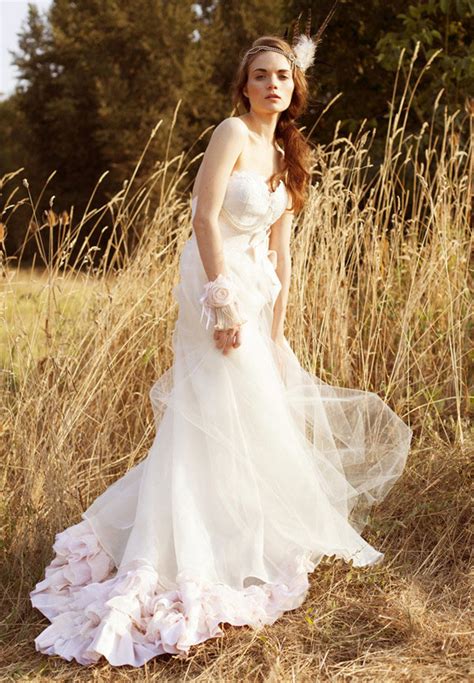 Tips For Fall Wedding Dresses 2023 Weddinginclude Wedding Ideas