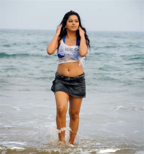 Rachana Maurya Hot Wet Bikini Navel Thigh Pics In Beach Film Actress Hot Sex Picture