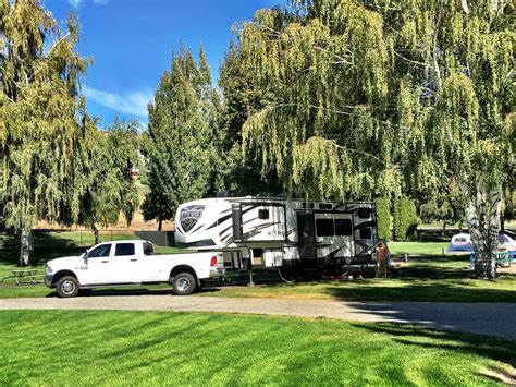 Lakeshore Rv Park Go Camping America