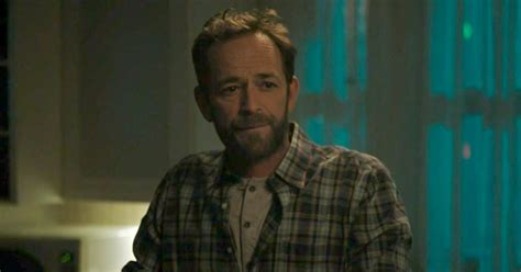 ‘riverdale Says Farewell To Luke Perry With Poignant Scene In Last Episode