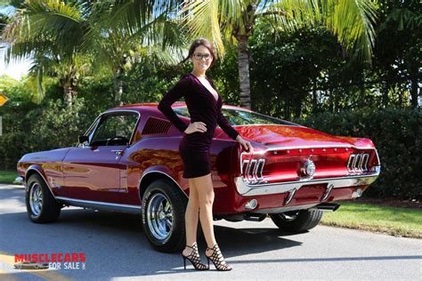 Mustang Girl With Images Mustang Girl Mustang Fastback 1968 Ford