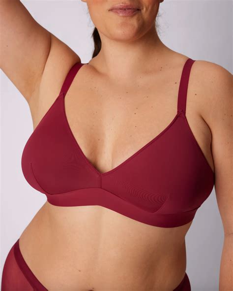 25 Best Bras For Large Breasts 2023 Ces Br
