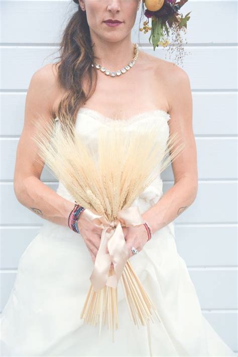 Fall wedding bouquets with wheat and leavs. Fall Wedding Ideas with a Floral and Wheat Bouquet ⋆ ...