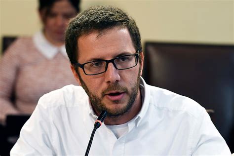 Chile está dividido en 346 comunas, administradas por 345 municipalidades. SJM y nueva ley de Migración: "Aseguramos que van a ...