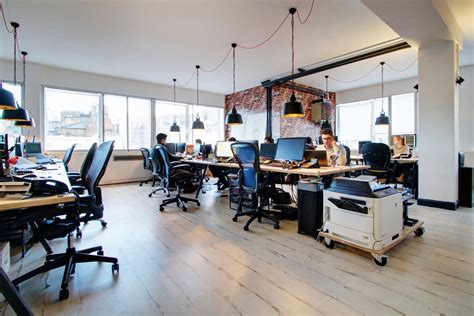 21 Corporate Office Designs Decorating Ideas Design