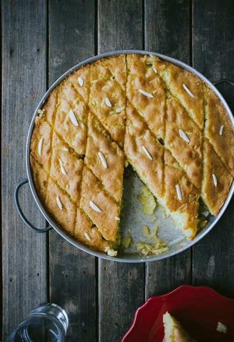 Das ist ein weicher, saftiger grießkuchen mit orangen. Really Rich Revani Cake | Essen, Kochen und genießen und ...