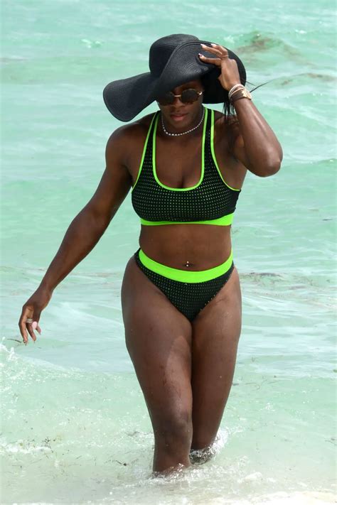 Serena Williams In Bikini At A Beach In Miami Hawtcelebs