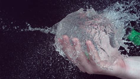 12 Amazing Slow Motion Videos That Will Make Your Jaw Drop