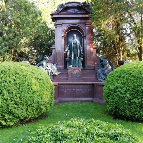 Cementerio Central Zentralfriedhof Viena Tripadvisor