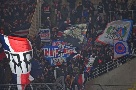Video Psg Supporters Take Over Dortmund Ahead Of Champions League