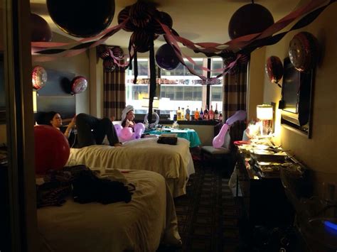 bachelorette party hotel room decorations bachelorette party hotel room hotel bachelorette