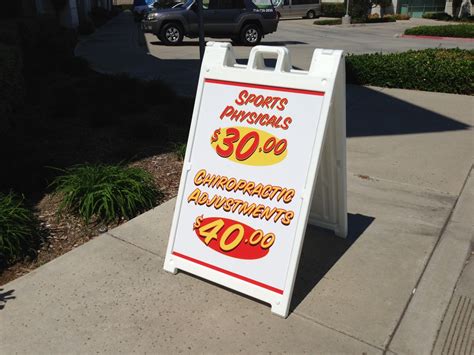 5 Uses For A Frame Sidewalk Signs In Los Angeles