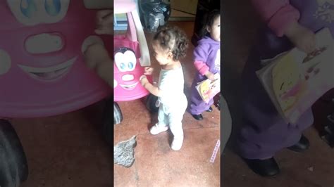 Mueve él Toto Impresionante Niña Bailando Youtube