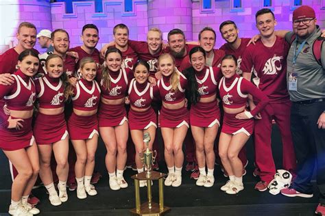 Cheer Squad Finishes 6th Crimson Girls 8th At Nationals Wsu Insider