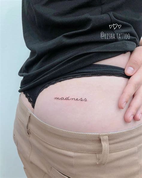 Arriba 100 Foto Tatuajes De Frases En La Espalda Para Mujer El último