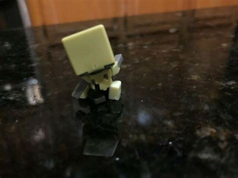 Minecraft Mini Figure Aquatic Series 15 Stomping Husk Ebay