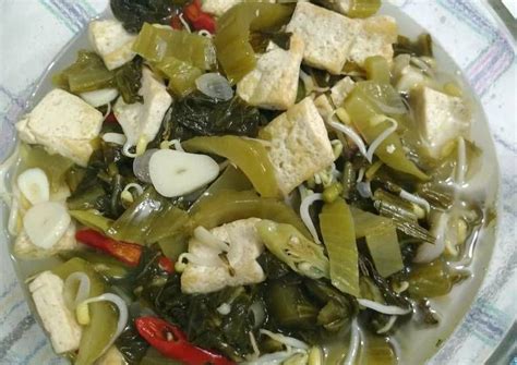 Nah, itu dia toppers beberapa resep cara membuat sayur asem yang bisa kamu coba di rumah! Cah Sayur Asin Tahu / Tahu Kuning Cah Sayur Asin Masakan ...