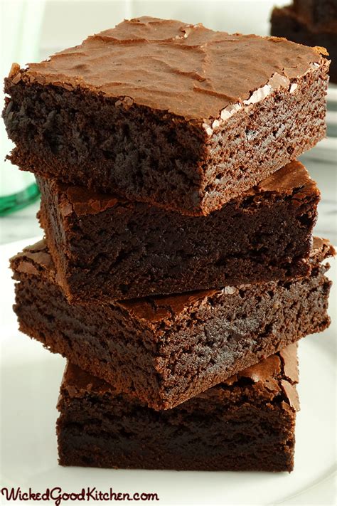 A glass of milk is the perfect accompaniment. Grandma's Old-Fashioned Rich Fudge Brownies. | Fudge ...