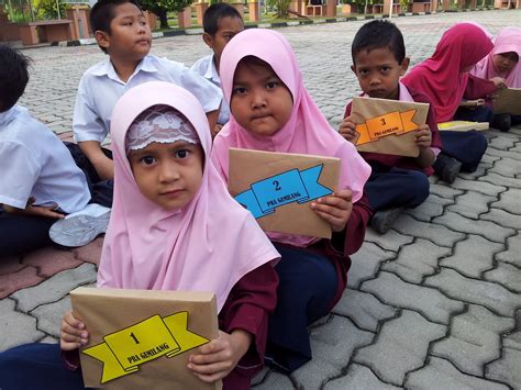 Prasekolah Sk Padang Mengkuang Hari Anugerah Murid Cemerlang Skpm 2012