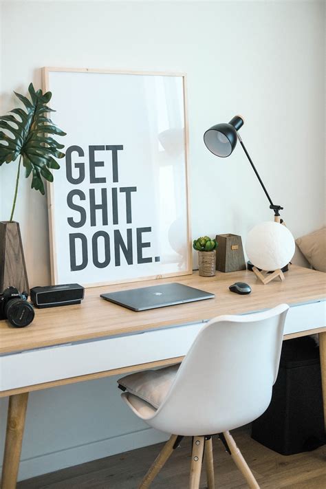 Home Office Wall Decor Ideas