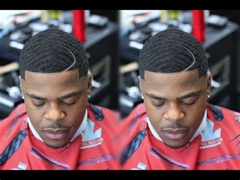 It works best for clients with coarse or ethnic hair which will wave up faster than fine smooth hair. 360 Waves Taper Haircut Black Men 2018 - YouTube