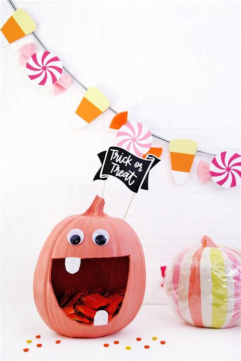 Diy Pumpkin Candy Bowl And Diy Halloween Candy Banner Persia Lou Diy