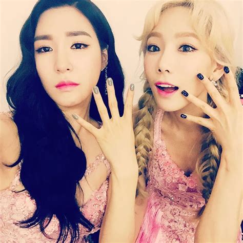 Tiffany And Taeyeon Celebrate 4th Lion Heart Win Daily K Pop News