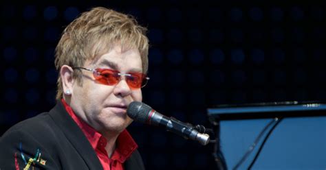 Rod Stewart Calls Out Elton John S Retirement Tour