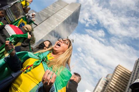 Manifestação Pró Bolsonaro Na Av Paulista Tem Até Bandeira Neonazista Veja