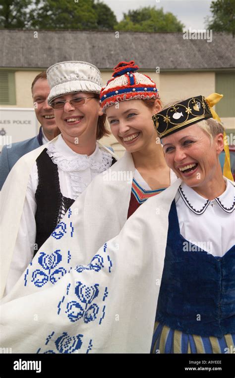 Group Of Latvian People In National Costume Stock Photo Alamy