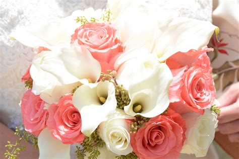 Hawaii Wedding Flowers Coral And White Calla Lily Rose Bouquet