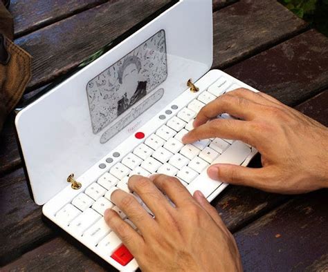 The Distraction Free Writing Device