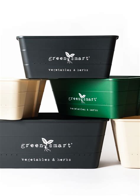 GREENSMART SELF-WATERING POT — GrowSPACE | Self watering pots, Self watering, Sustainable garden