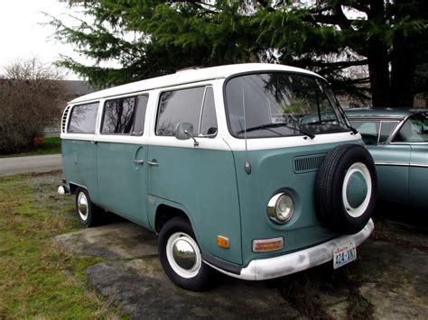 Seattles Classics Awesome Collection Pt 2 1968 Volkswagen Type 2 Bus