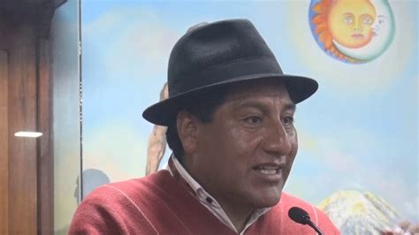 Medardo Chimbolema Realizó El Saludo Al Personal De La Municipalidad De