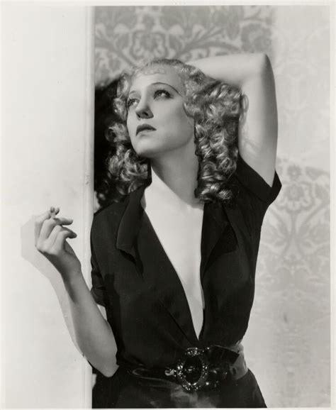 28 Classic Portraits Of Sally Rand The Most Scandalous Burlesque Icon