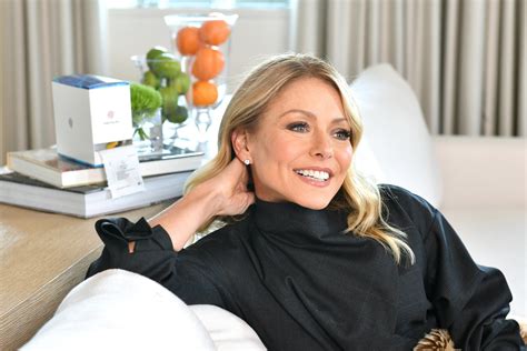 Has Kelly Ripa Gotten Botox Heres What The Tv Host Has Said About