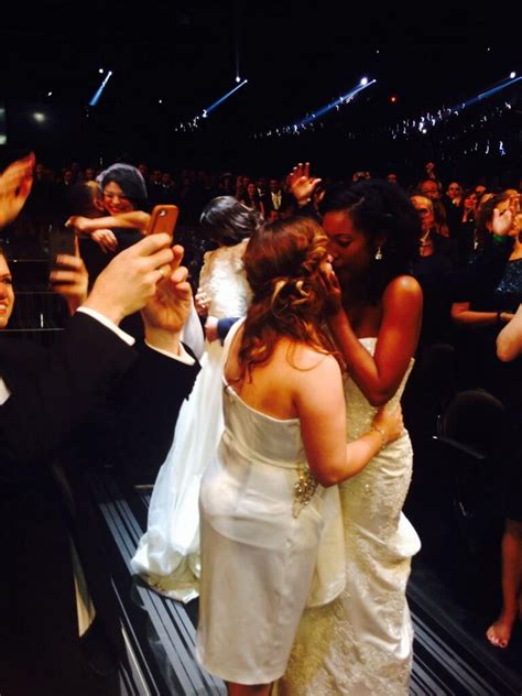 33 Couples Were Just Married During The Grammys—and Queen Latifah Officiated Samelove Glamour