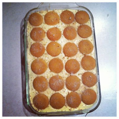 Line bottom of 9x13 casserole dish with 20 chessmen cookie. Paula Deen's Banana Pudding | Best banana pudding, Paula ...