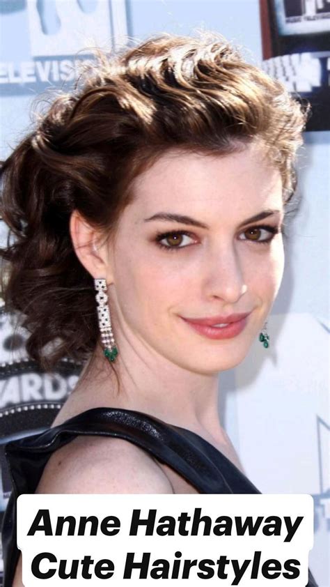Anne Hathaway Cute Hairstyles Hair Styles Highlights Brown Hair