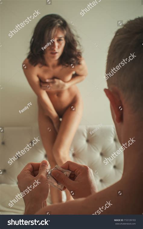 Sex Play Open Man With Woman Porno Photo