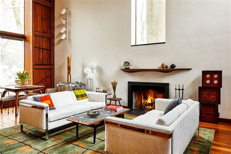 Take a tour of the louis kahn designed maragret esherick house in chestnut hill pennsylvania. A tour of Louis Kahn's Esherick House - Curbed Philly